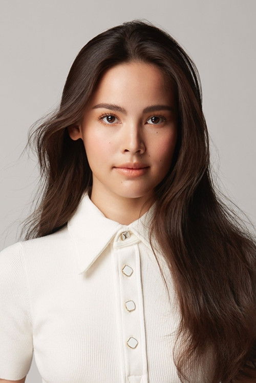 Photo of Urassaya Sperbund