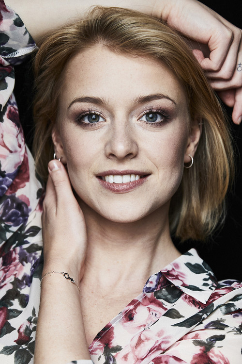 Photo of Clara Henry