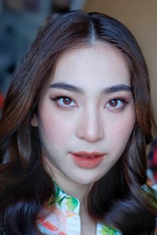 Photo of Apichaya Phanichtrakool