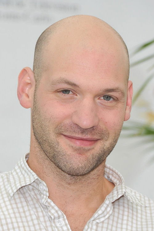 Photo of Corey Stoll