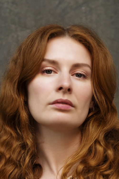 Photo of Claudia Jolly