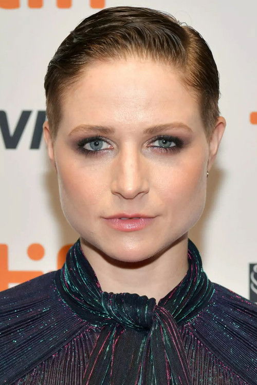 Photo of Niamh Algar