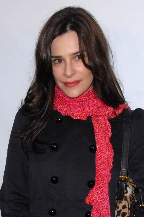 Photo of Sarah Lassez