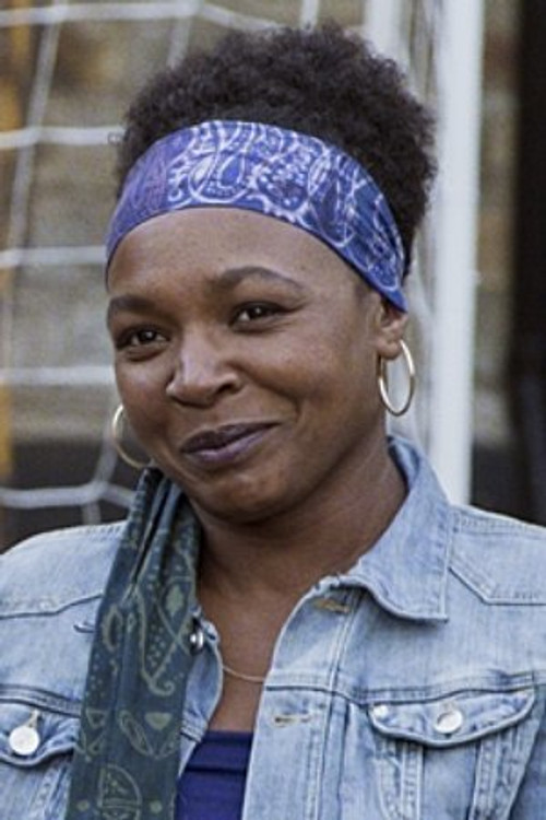 Photo of Nadine Marshall