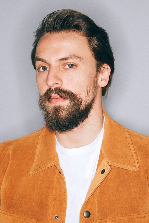 Photo of Metin Akdülger