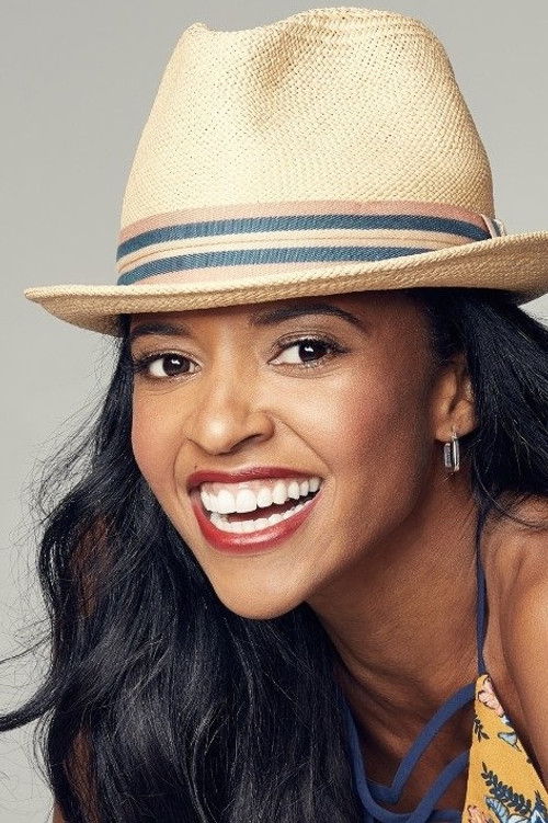 Photo of Renée Elise Goldsberry