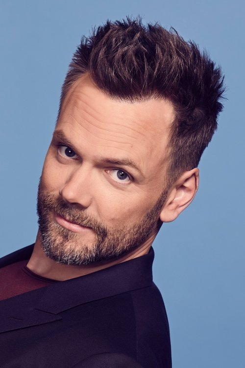 Photo of Joel McHale