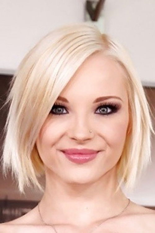 Photo of Zazie Skymm