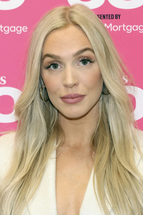 Photo of Alexandra Cooper