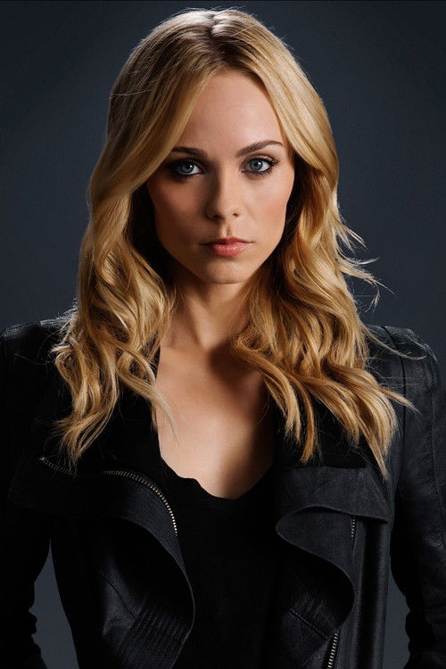 Photo of Laura Vandervoort