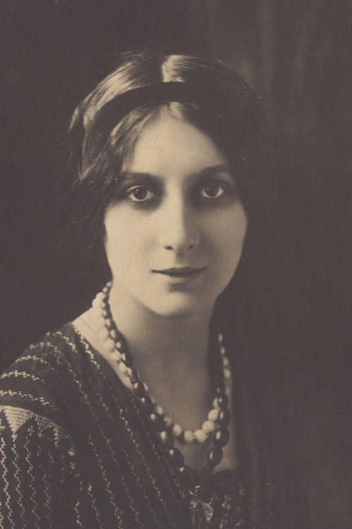 Photo of Stacia Napierkowska