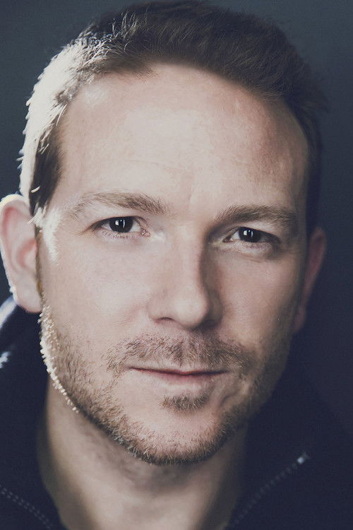 Photo of Ari Fliakos