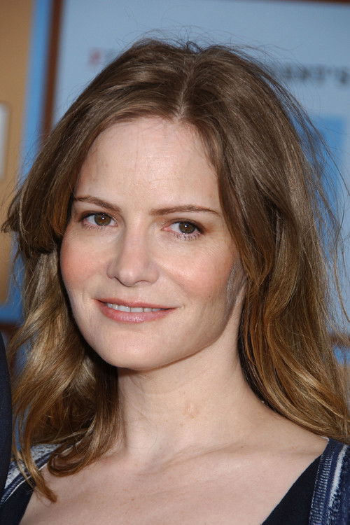 Photo of Jennifer Jason Leigh