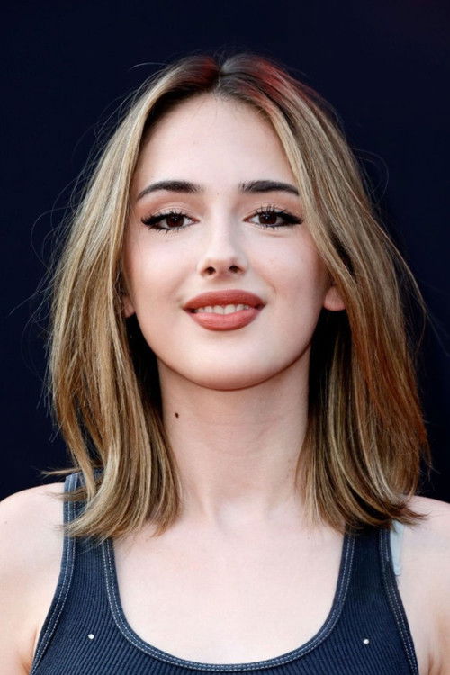 Photo of Julia Butters