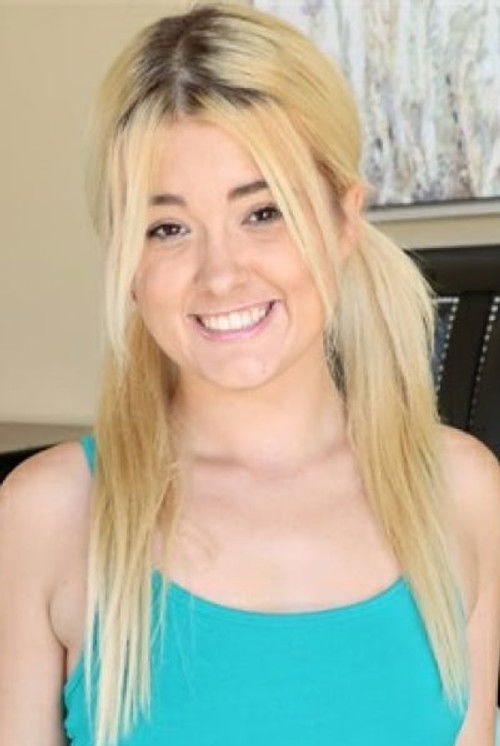 Photo of Nicole Nichols