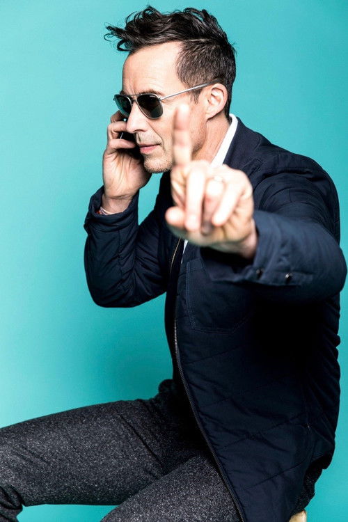 Photo of Tom Cavanagh