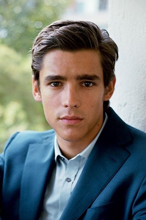 Photo of Brenton Thwaites