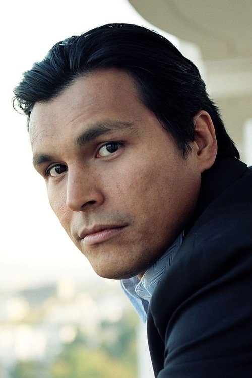 Photo of Adam Beach
