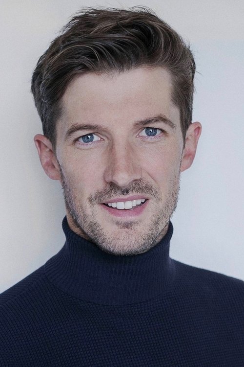 Photo of Gwilym Lee