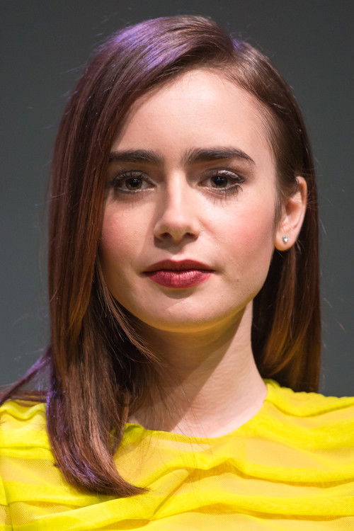 Photo of Lily Collins