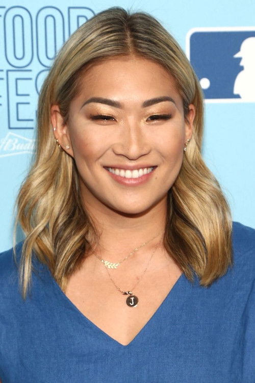 Photo of Jenna Ushkowitz