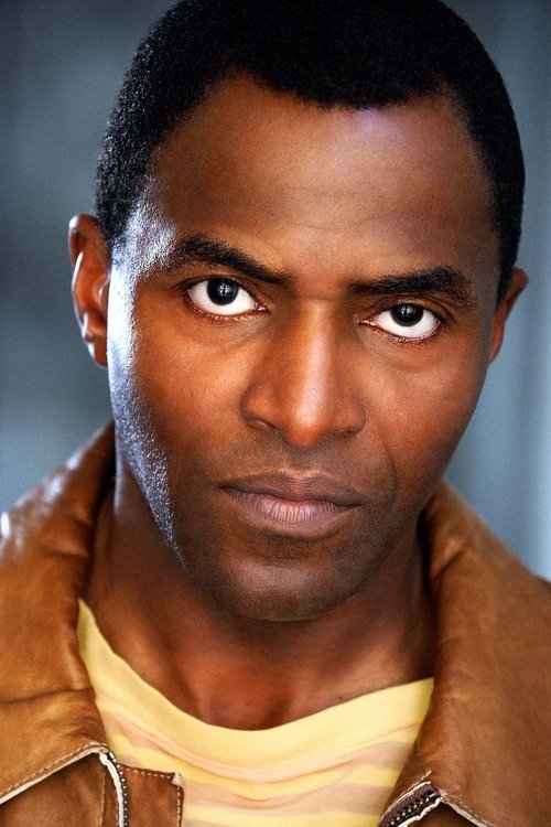 Photo of Carl Lumbly