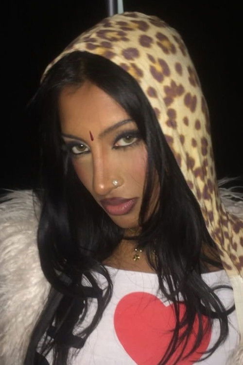 Photo of Lara Rajagopalan