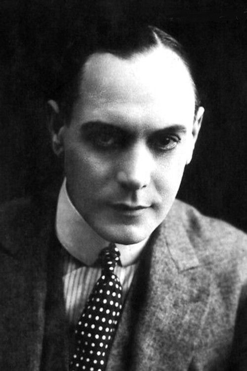 Photo of Cameron Carr