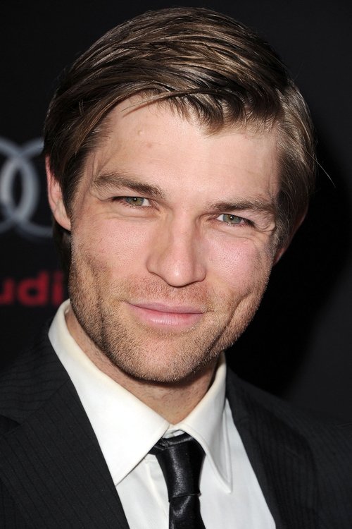 Photo of Liam McIntyre
