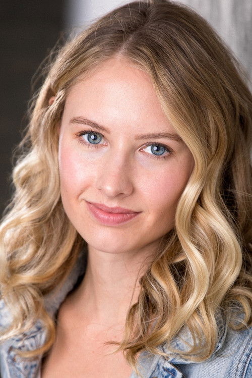 Photo of Caitlin Thompson