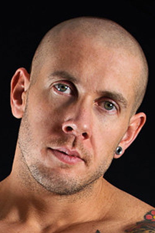 Photo of Harley Everett