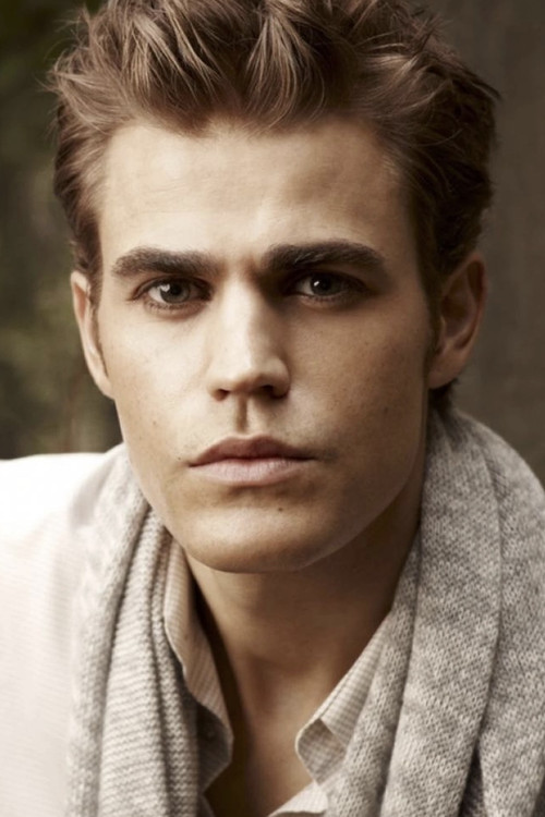 Photo of Paul Wesley