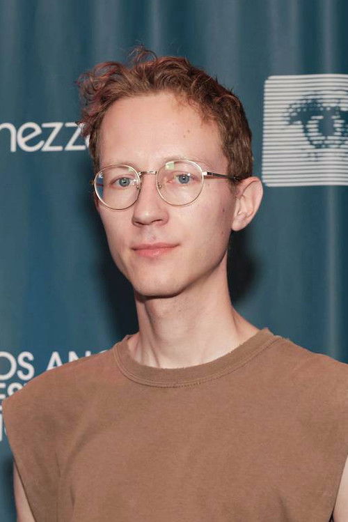 Photo of Charlie Shackleton