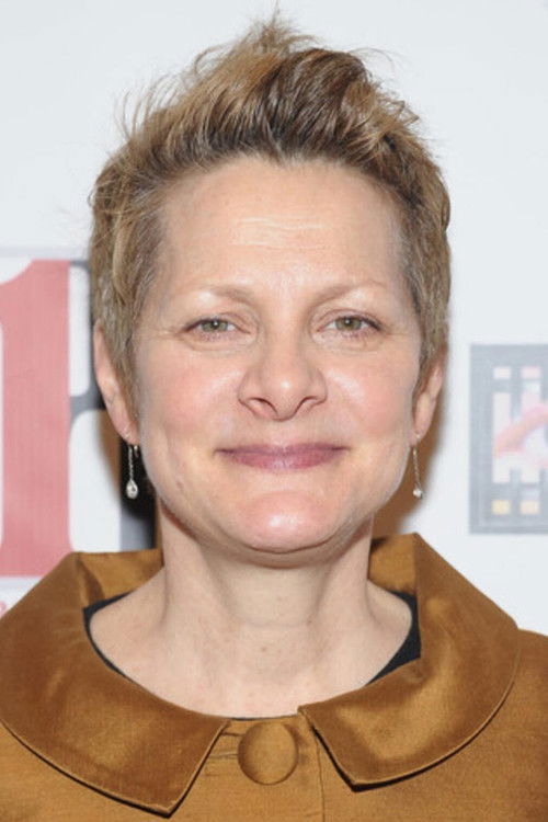 Photo of Amy Nicholson