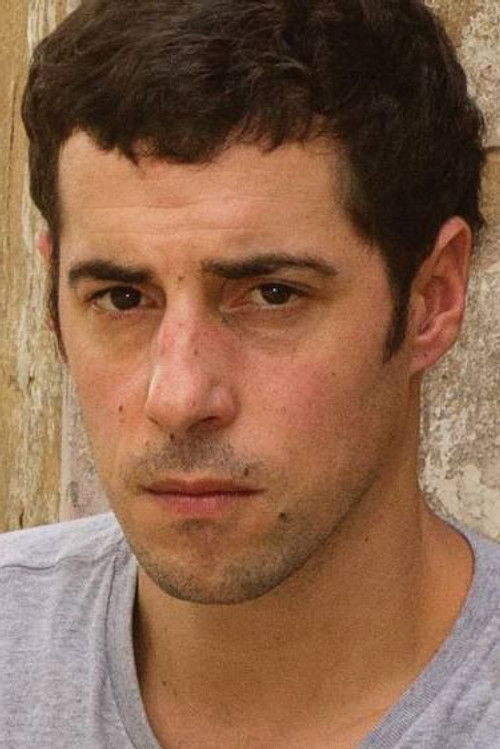 Photo of Esteban Lamothe