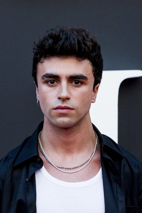 Photo of Itzan Escamilla