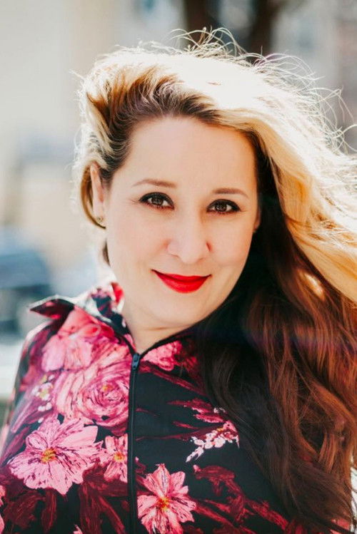 Photo of Amanda Duarte