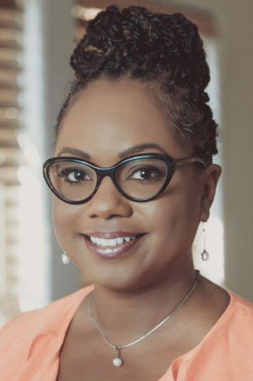 Photo of Wendy Calhoun