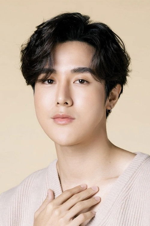 Photo of Weerayut Chansook