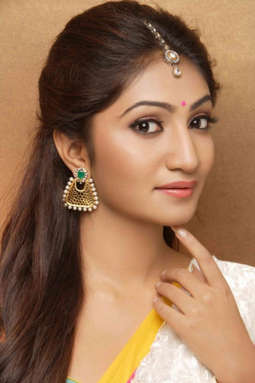 Photo of Bommu Lakshmi