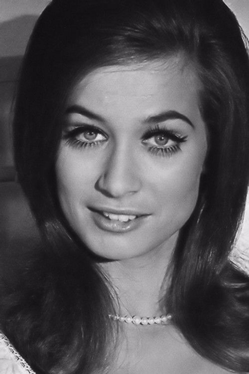 Photo of Valerie Leon