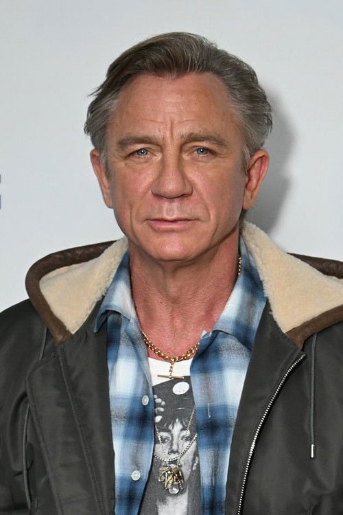Photo of Daniel Craig