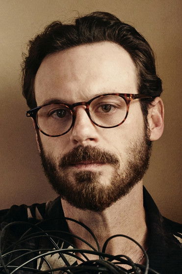 Photo of Scoot McNairy