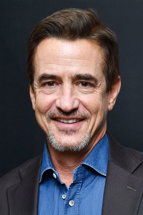 Photo of Dermot Mulroney