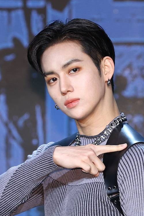 Photo of Hwang Yoon Seong