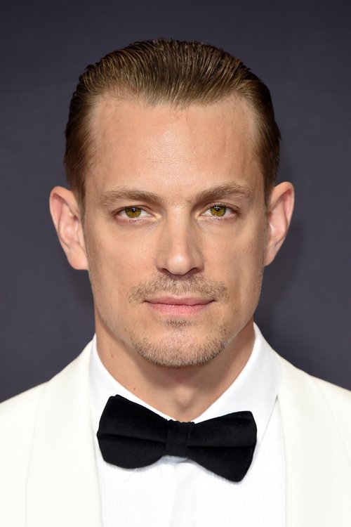 Photo of Joel Kinnaman