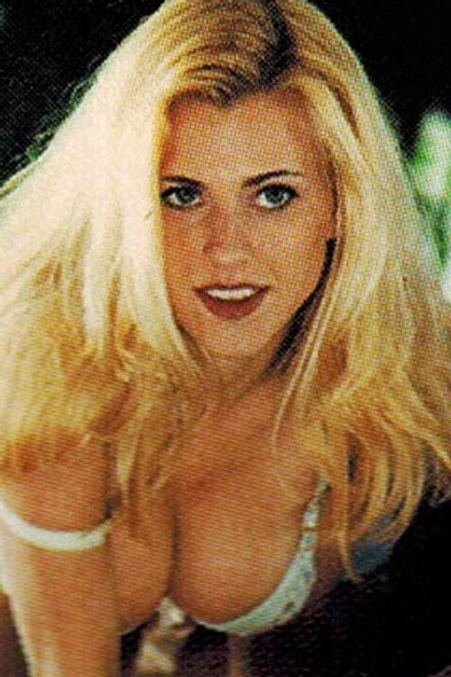 Photo of Elise Daniels