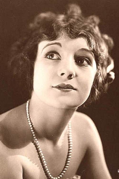Photo of Alice Day