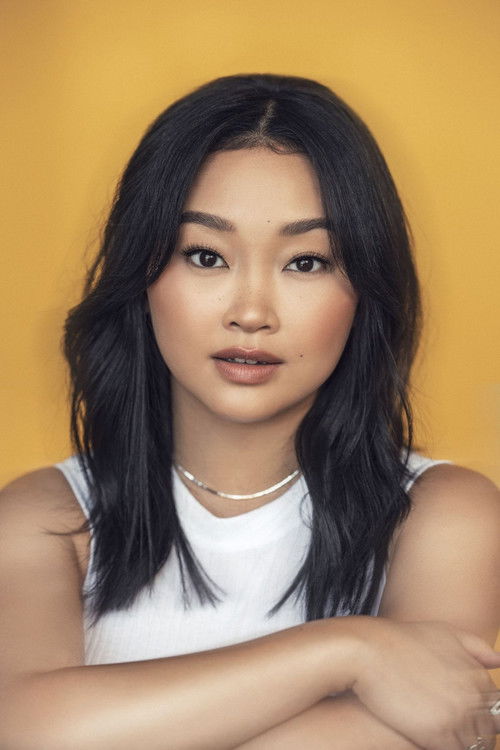 Photo of Lana Condor
