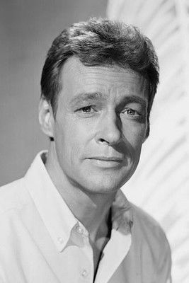 Photo of Russell Johnson